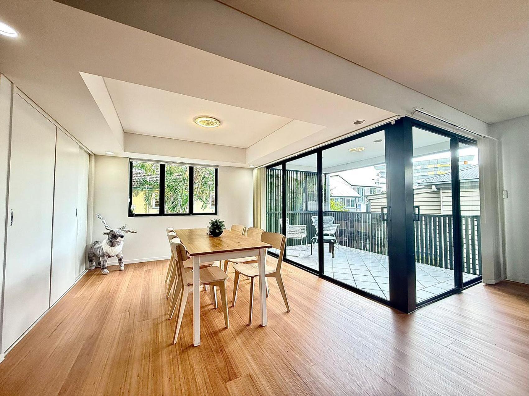 Kangaroo Point Stay - Being Everywhere At Once! Spacious 3 Bedroom Apartment, Central Location! Free Carpark Brisbane Exterior photo
